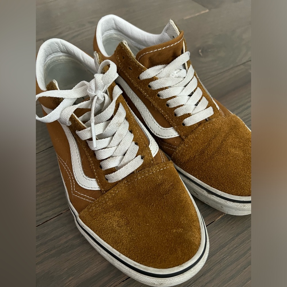 Old Skool vans. Size women’s 9